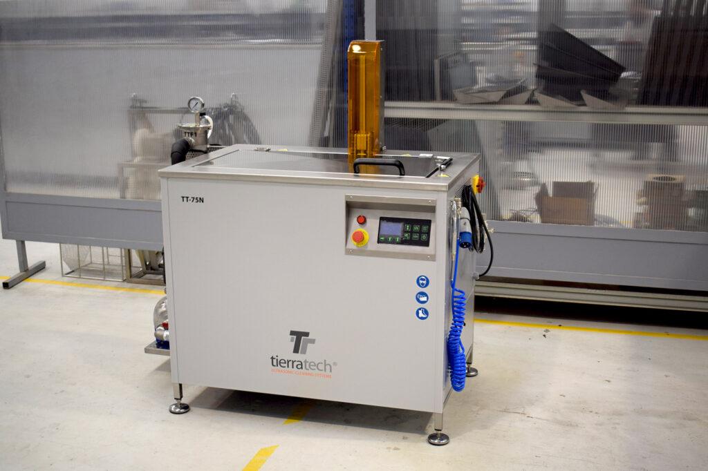 Ultrasonic cleaning equipment 75 L