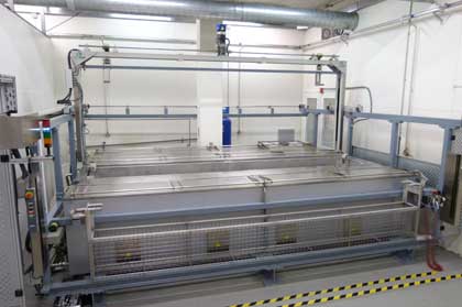 Fagor Automation acquires an ultrasonic cleaning automatic system 2 Fagor Automation
