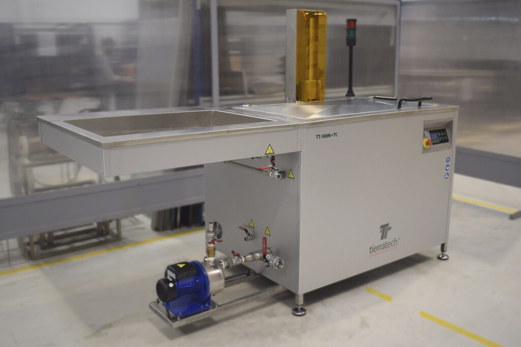 TT - 300N + Draining table 7 fondo difuminado111111111