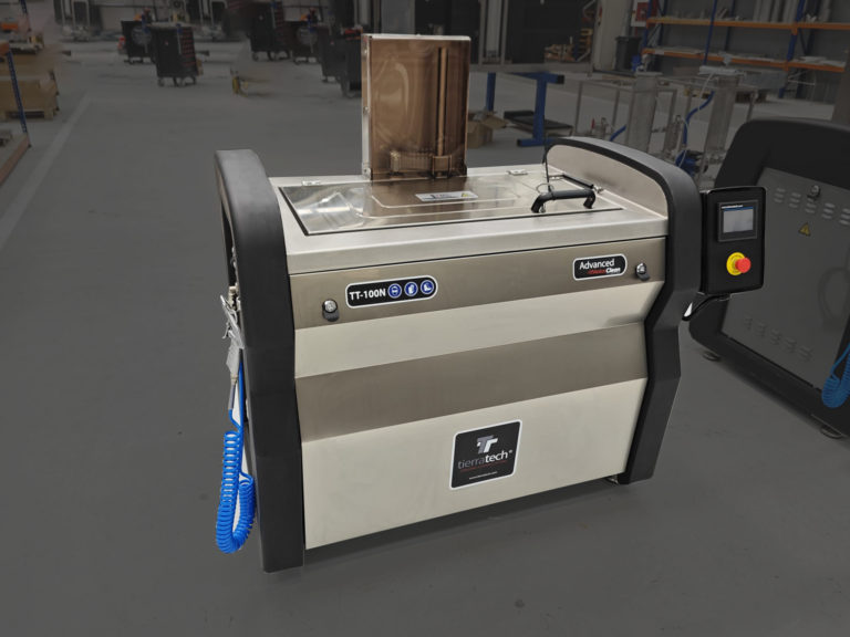 frontal fondo oscuro