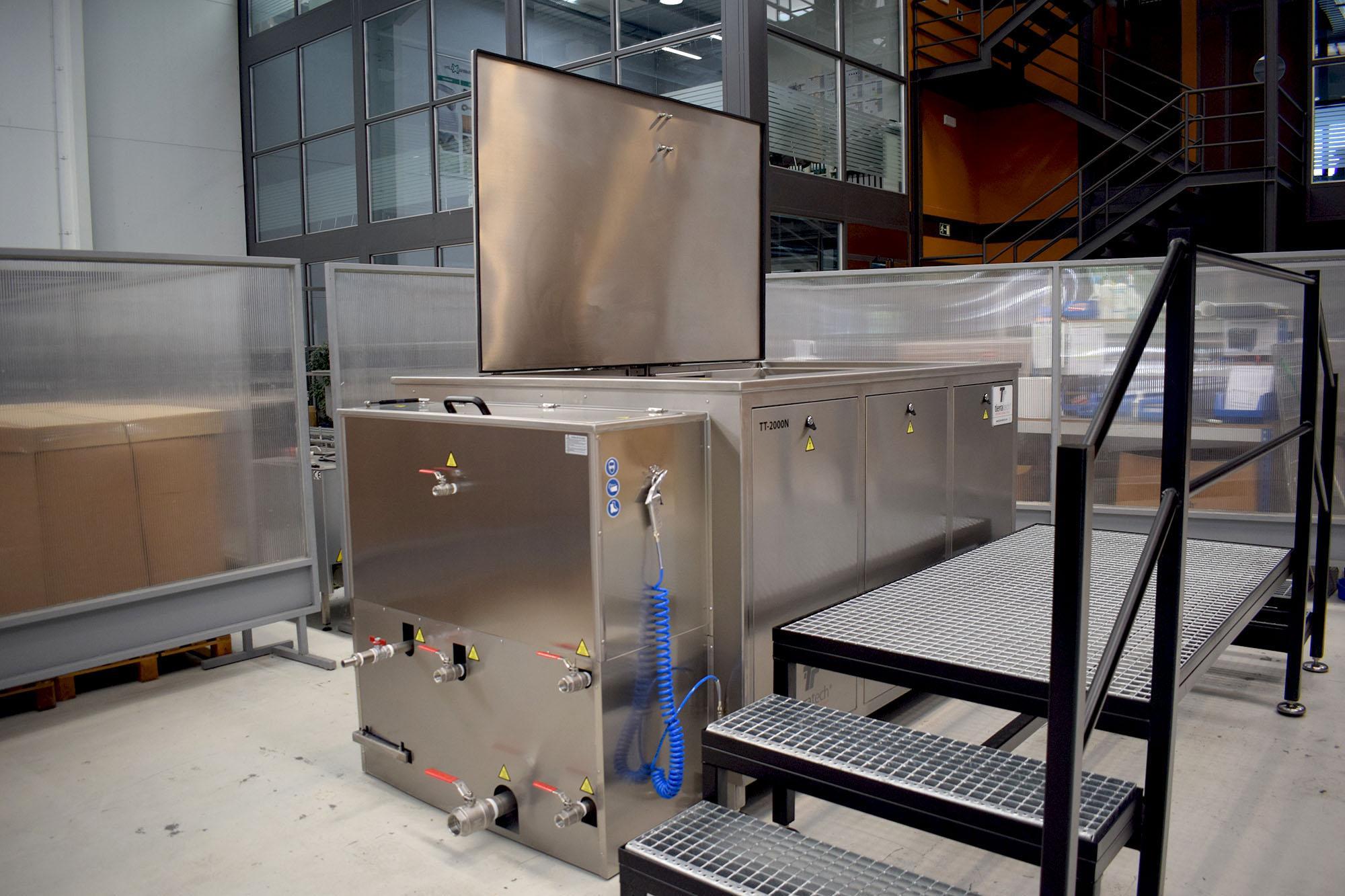 Ultrasonic cleaning equipment 528 Ga​