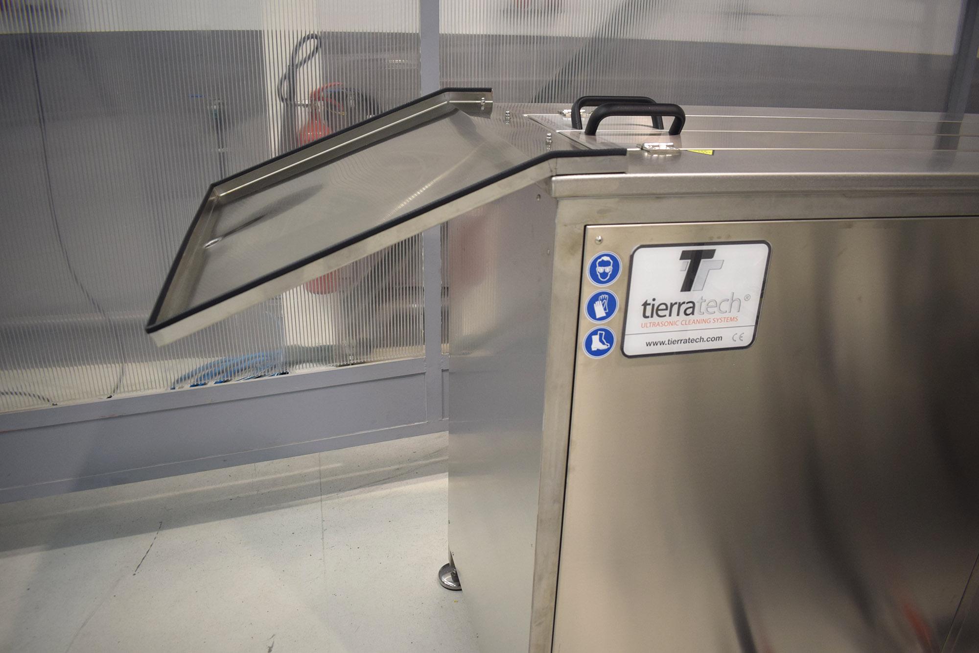 Ultrasonic cleaning equipment 3- STAGE MACHINE 317 Ga​