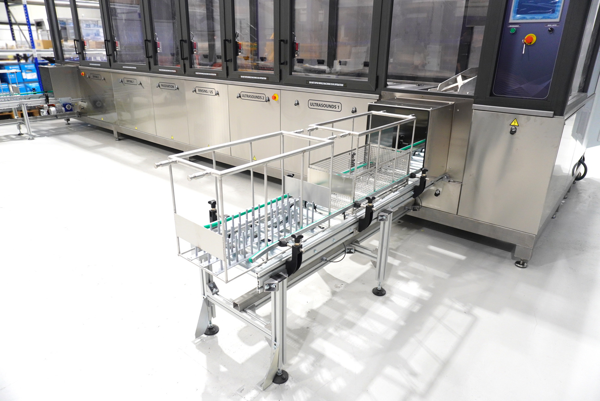 Ultrasonic cleaning equipment 6 STAGE SYSTEM 24 Ga
