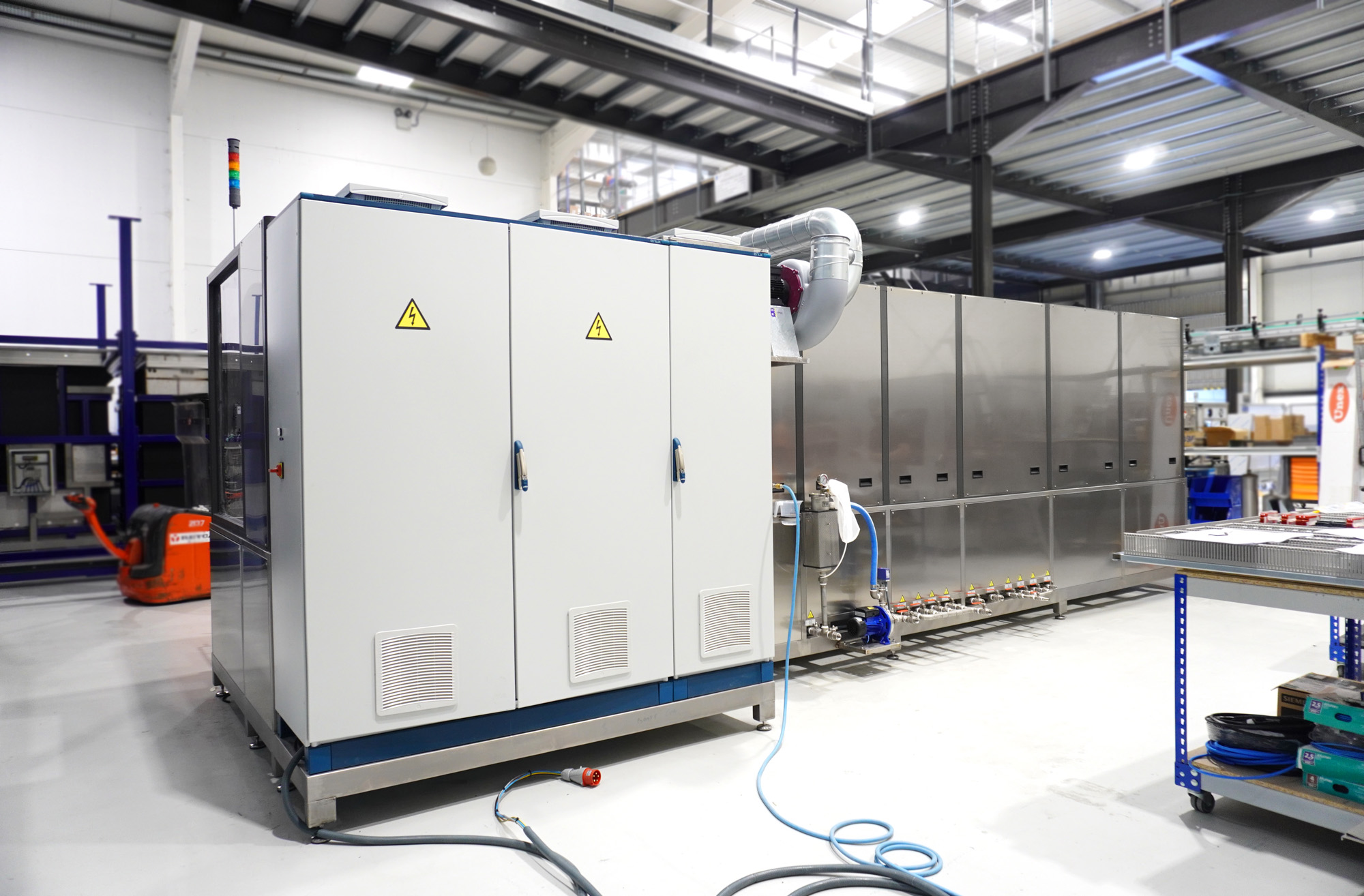 Ultrasonic cleaning equipment 6 STAGE SYSTEM 24 Ga